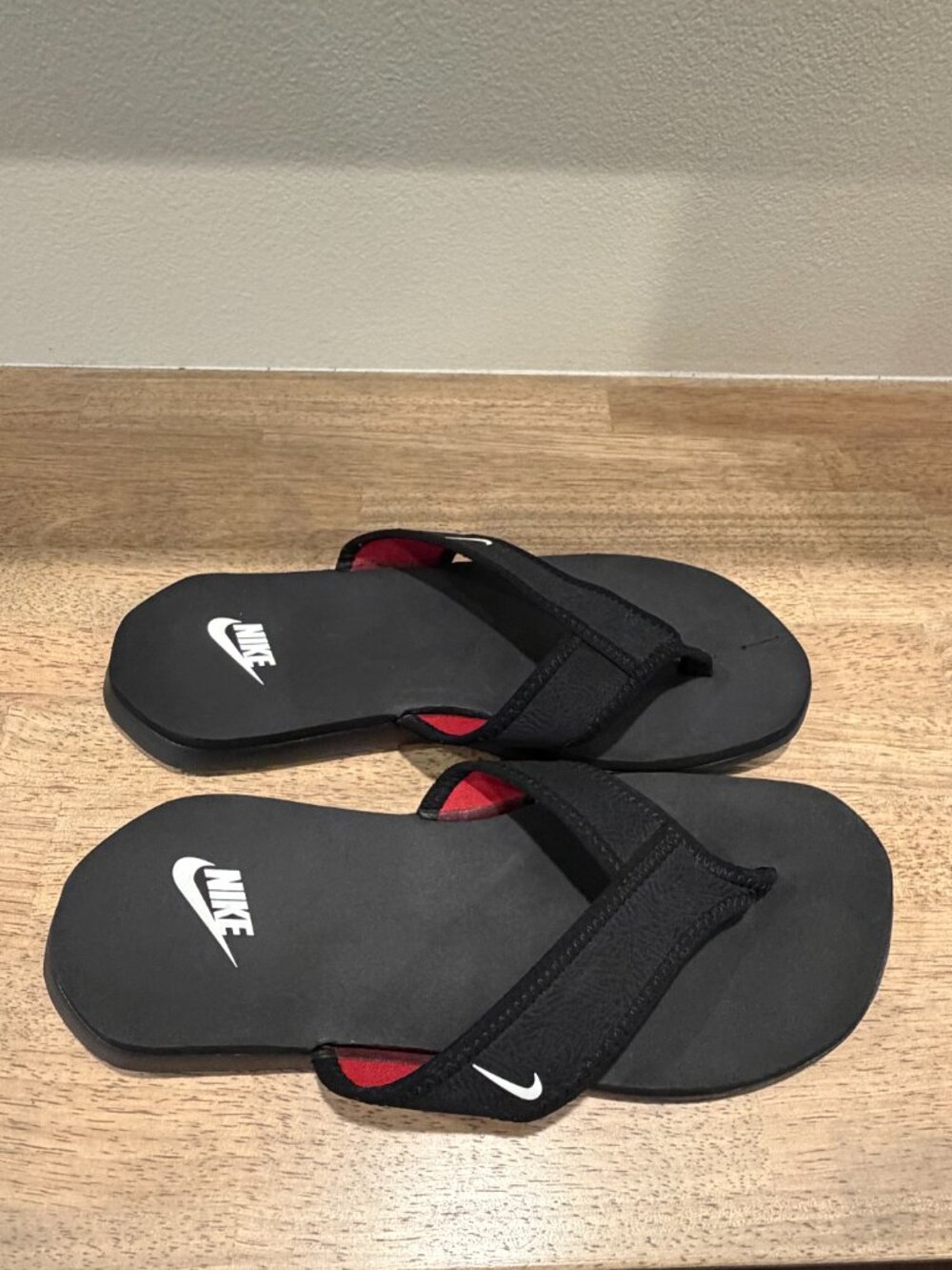 Nike Men’s Black Thong Sandals Flip Flops Size 10 - Picture 4 of 8